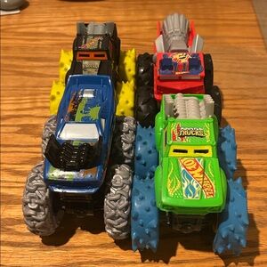 Monster Trucks Set - Blue, Green, Red